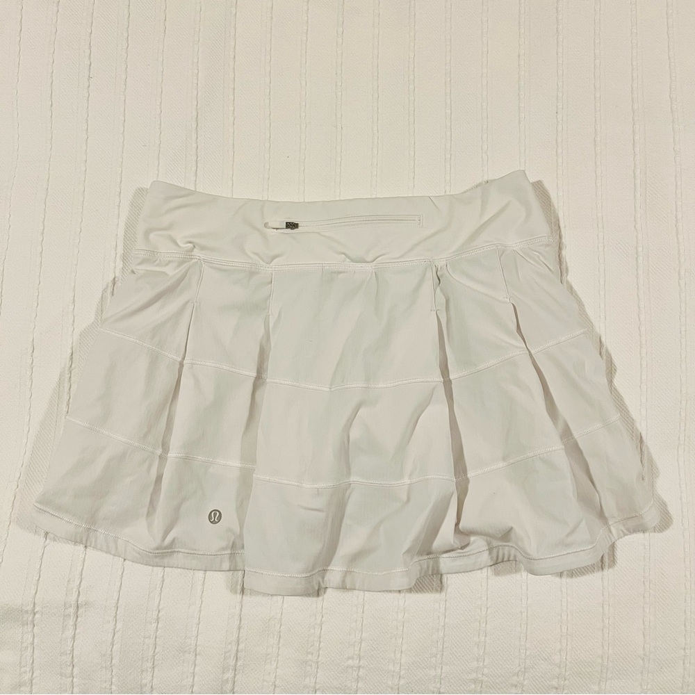 LULULEMON Women's White Skort